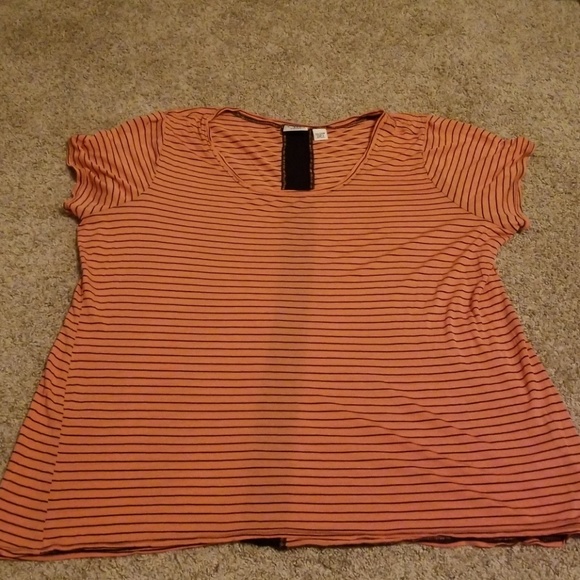 Cato Tops - Cute striped t shirt Cato!